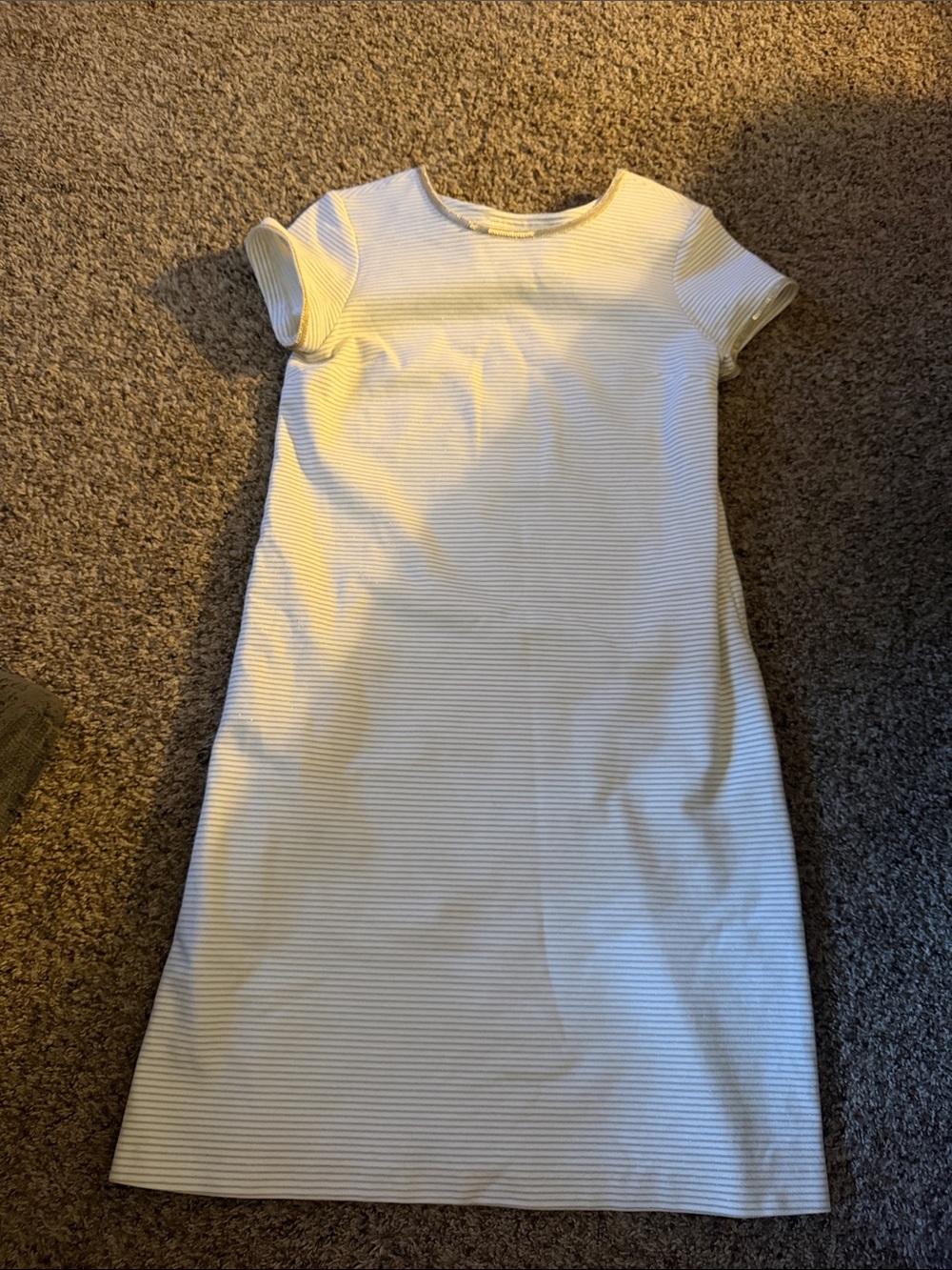 Sara Campbell Cream-White Short Sleeve Midi Sheath Dress